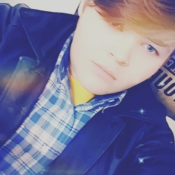 Meet your Posher, Zachary - Picture 1 of 1